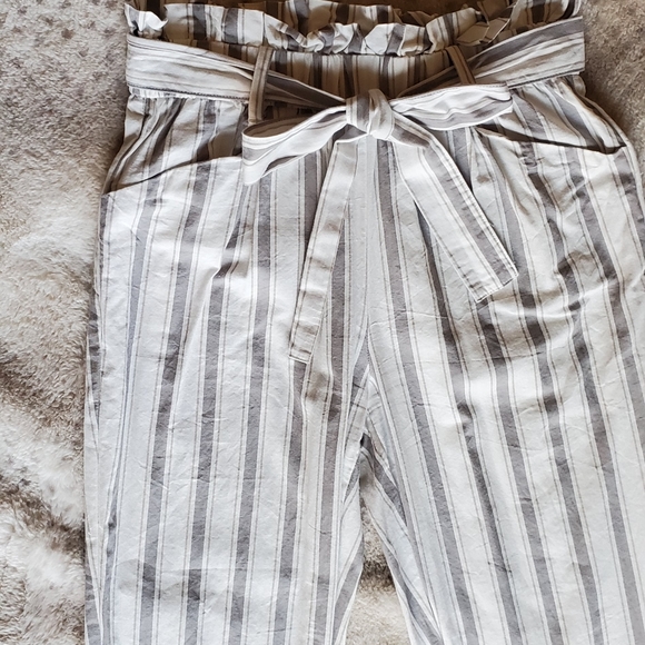 SOLD Thread & Supply paper bag pants - Picture 7 of 13